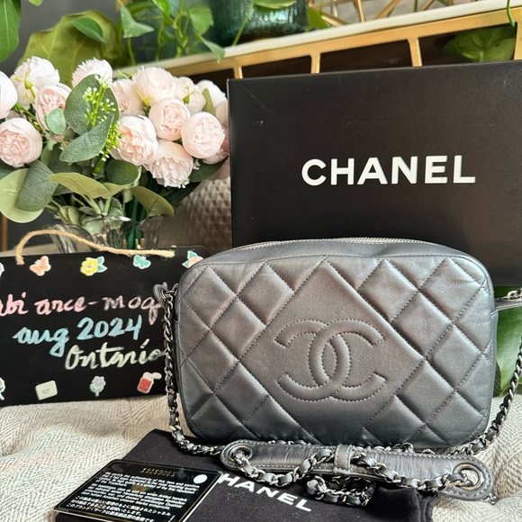 CHANEL Diamond Stitch Camera Bag in Dark Silver Grey*PRICE is FIRM* - Picture 5 of 17